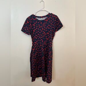 Elegant Navy and Red Floral Mini Dress